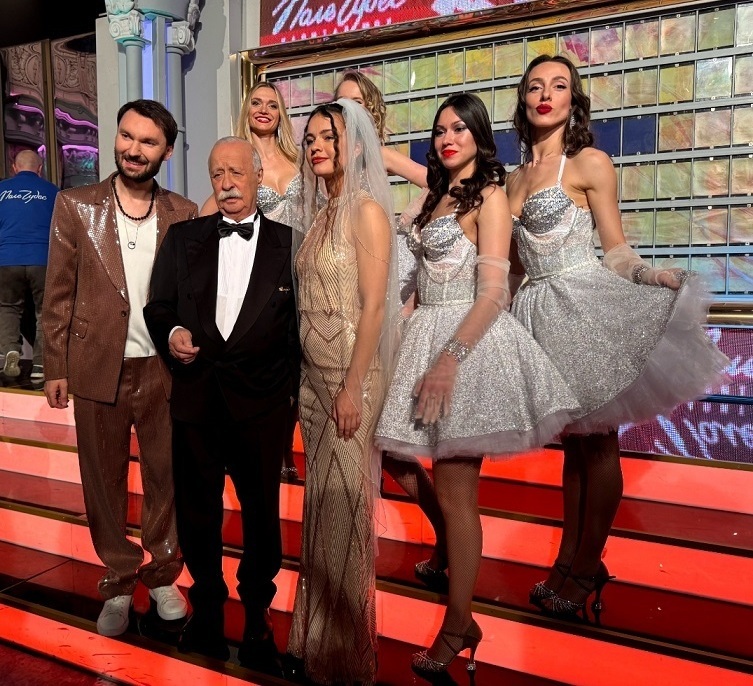 Шоу QUINTESSENCE и Леонид Якубович Шоу QUINTESSENCE и Леонид Якубович